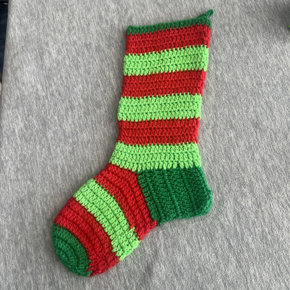 Crochet Christmas Striped Stocking Handmade Red Green Grannycore Vintage 17" EUC - Picture 6 of 12